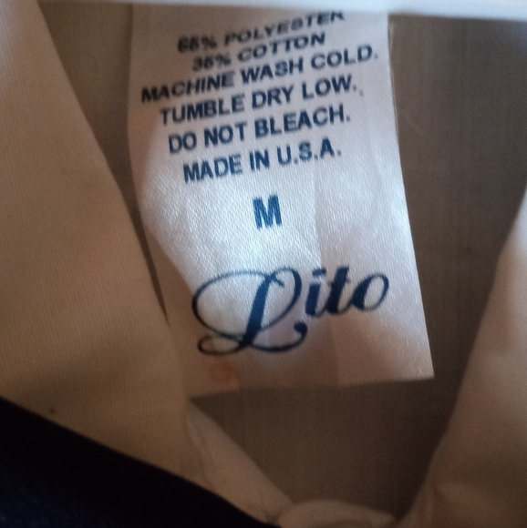 Toddler Tuxedo 🤵♂️ - Picture 2 of 4